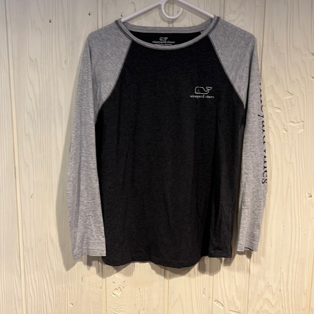 Vineyard VINES Long Sleeve T Shirt Size Small